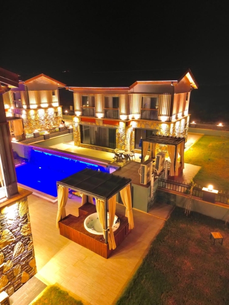 Champion Villas